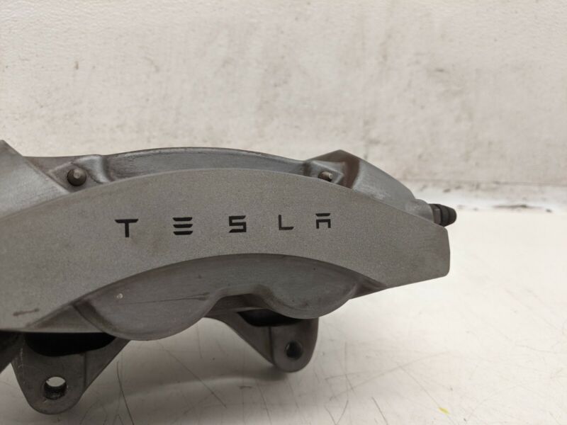 1044622 00 D ⭕ 2017-2023 Tesla Model 3 Front Passenger Side Brake Caliper Right 1044622-00-D