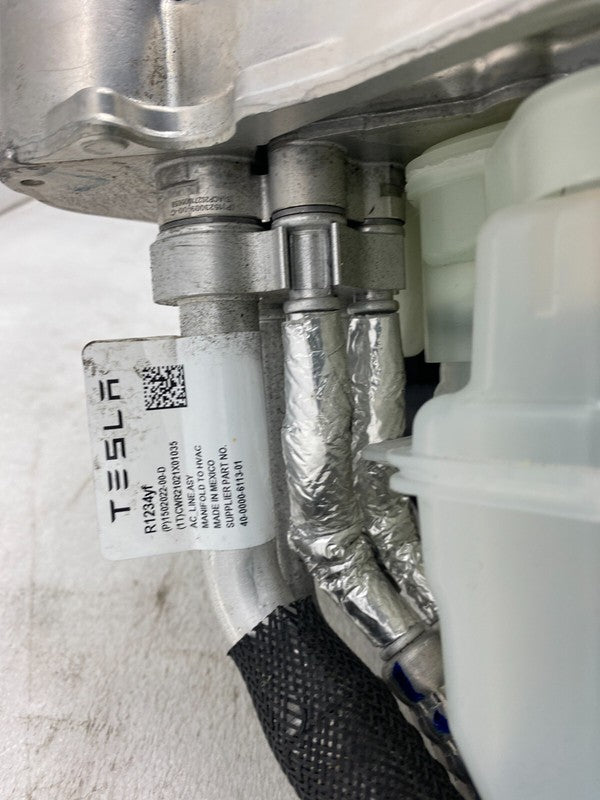 1547595 98 E 20-23 Model Y Supermanifold Refrigerant Chiller + Coolant Reservoir 1547595-98-E
