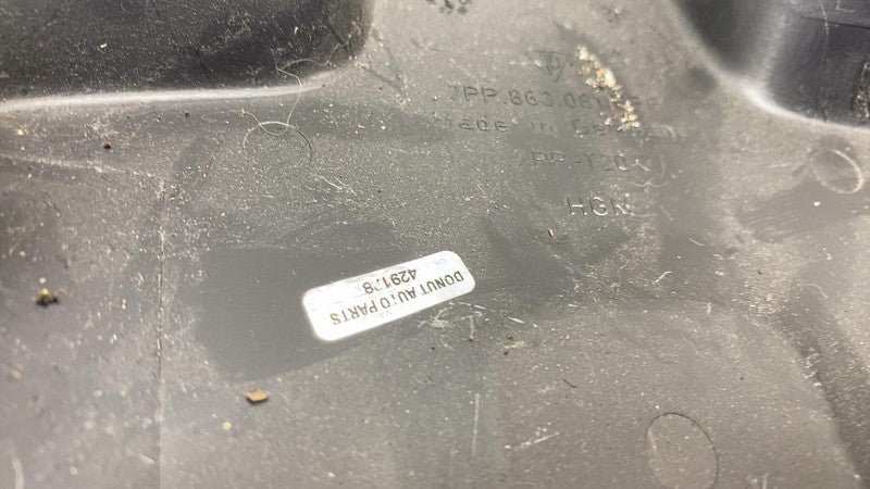 2011-2018 Porsche Cayenne S Front Rear View Mirror Upper Trim + Antenn