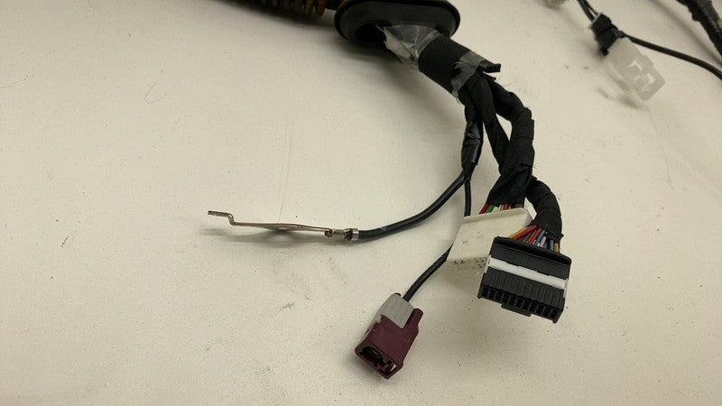 ⭕ 20-23 Model Y MY Rear Trunk Liftgate Harness w/ Antenna Amplifier 14