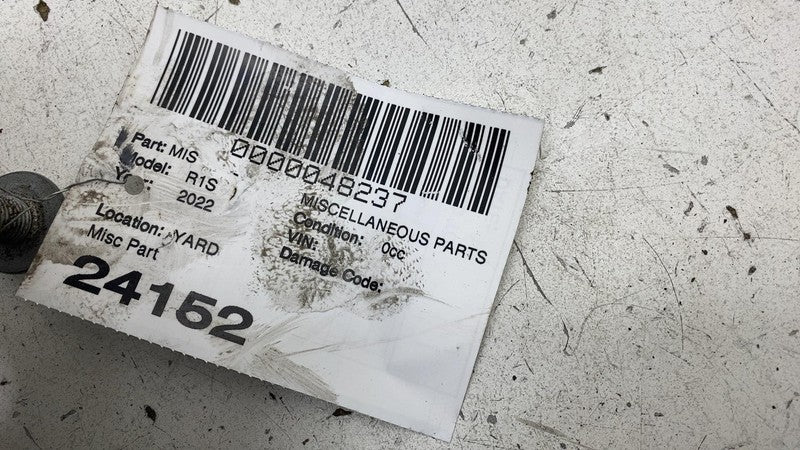 PT00031233D 2022 2023 2024 Rivian R1T R1S Rivian Front Left or Right Wheel Hub Bearing Assy