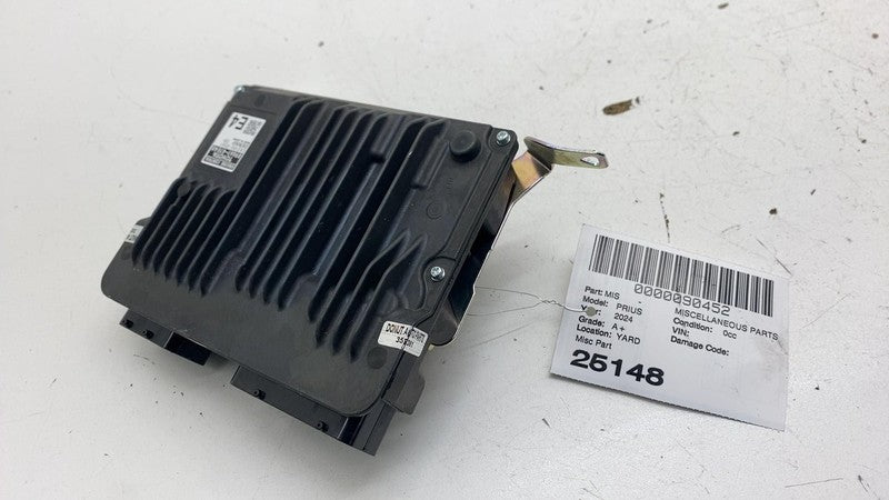 ⭕ 2023-2025 Toyota Prius Engine Control Module Computer Unit ECU OEM 8