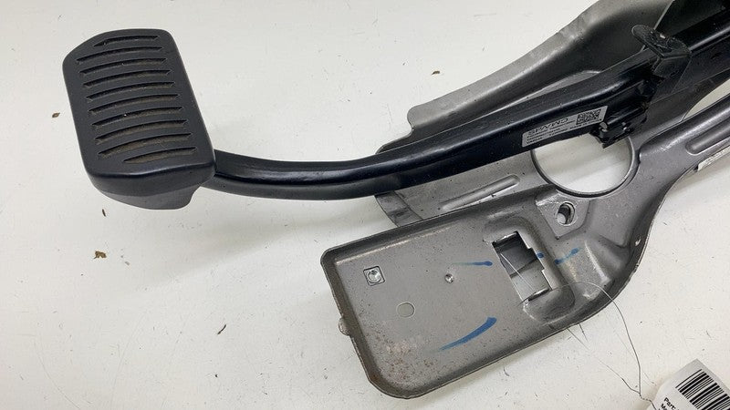 32264200 ⭕ 2021 2022 2023 Polestar 2 Front Brake Stop Pedal w/ Bracket & Sensor 32264200