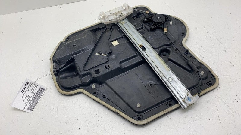 68244606AC ⭕ 07-18 Jeep Wrangler Front Passenger Side Door Window Regulator & Carrier Right