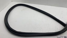 20-26 Model Y Rear Trunk Tailgate Liftgate Weatherstrip Rubber Seal 1497681-00-C
