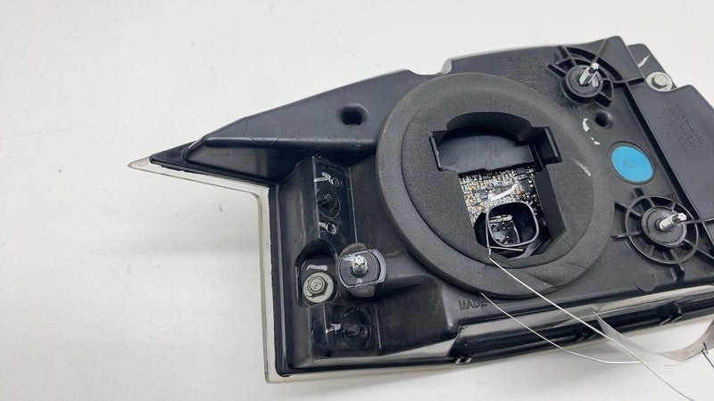 ⭕ 2012-2022 Tesla Model S Rear Taillight LED Outer Tail Lamp Right 600