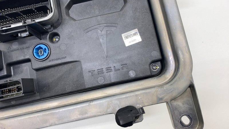 ⭕2024 2025 Tesla Cybertruck Driver Mid Voltage Controller Module 18142