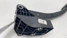 ⭕ 2024 Tesla Cybertruck Passenger Brake Foot Pedal Bracket Right RH 1250691-01-C