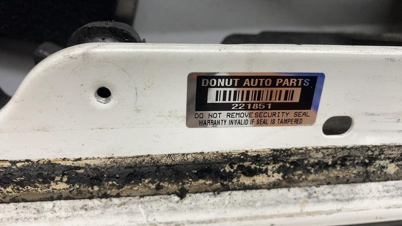 ⭕ 2022 Mercedes-Benz EQS 450+ Front Passenger Right Door Shell Panel White - 799
