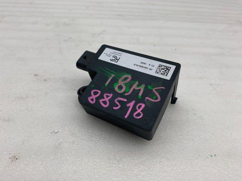 109785500E ⭕ 17-23 Model 3 Rear BCM Computer Electronic Body Control Module 1097855-00-E