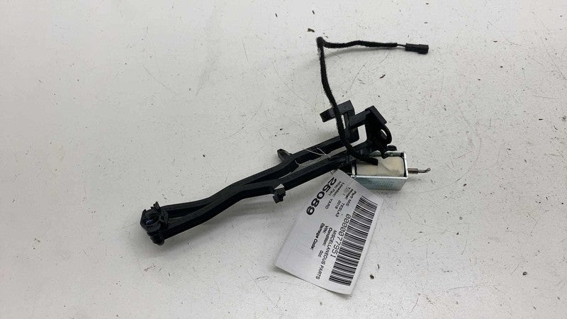 2089896 ⭕ 2017-2020 Tesla Model 3 Dashboard Passenger Side Glove Box Latch Right Assy