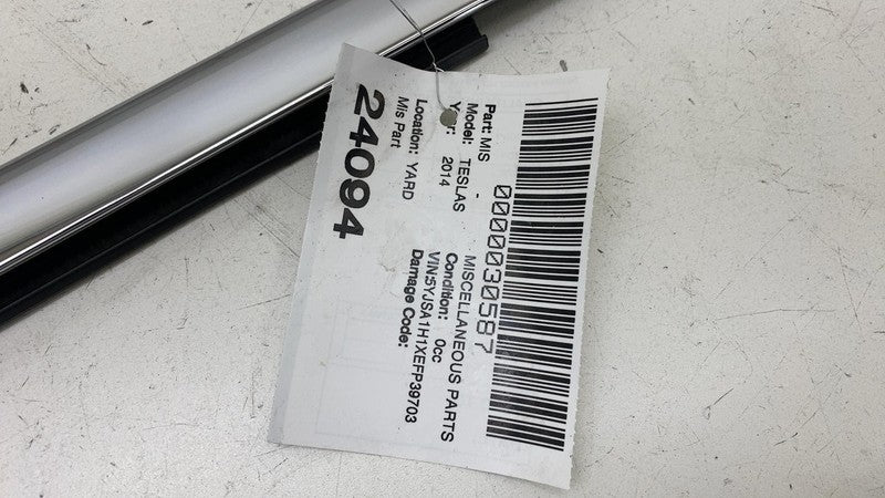 ⭕ 12-20 Model S Front Driver Outer Door Belt Mold Chrome Molding Left 