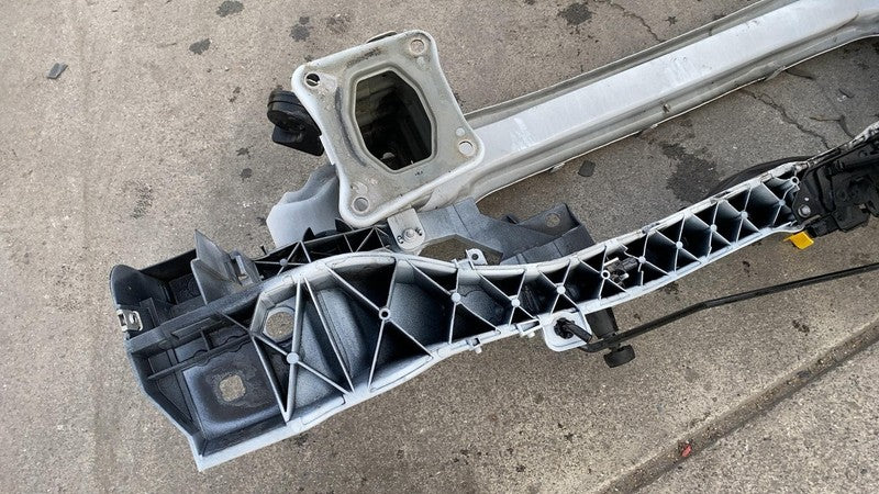 2013-2018 Ford C-Max Upper Radiator Core Support w/ Front Bar Reinforcement Assy