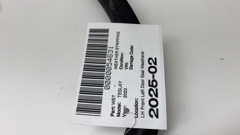 2020-2023 Tesla Model Y MY Front Driver Left Door Body Weatherstrip Rubber Seal