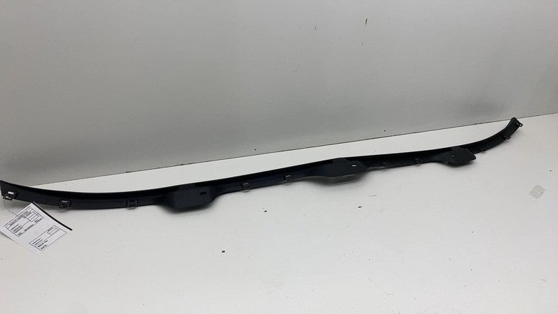 PT00028767 ⭕22-24 Rivian R1T R1S Front Hood Windshield Hider Flange Trim Molding PT00028767