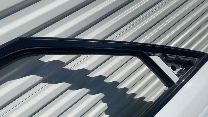 ⭕ 14-22 Range Rover Sport Front Passenger Door Shell Panel Right RH Wh