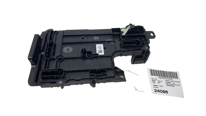 ⭕ 20-23 Model Y Front Left Frunk Low Voltage Body Controller Module 1497847-39-D