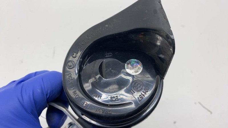 9Y0.951.186.C ⭕ 2019-2024 Porsche Cayenne Front Right Low Note Tone Signal Horn OEM 9Y0951221B