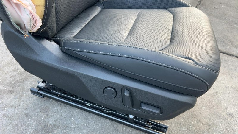 2022 2023 2024 Kia EV6 Front Passenger Seat w/ Headrest Right Perforated Black