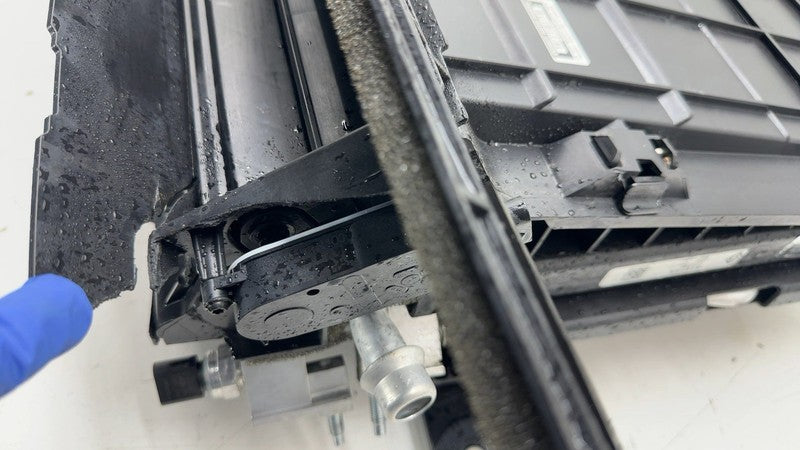 PT00446522-J ⭕ 22-25 Rivian R1S Radiator Condenser Cooling Fan Motor Air Shutter PT00446522-J