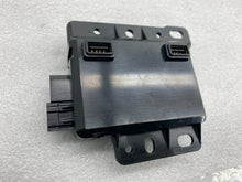 ⭕ 17-20 Model 3 Center Console Front USB Hub Charger Control Module 1093295-00-A