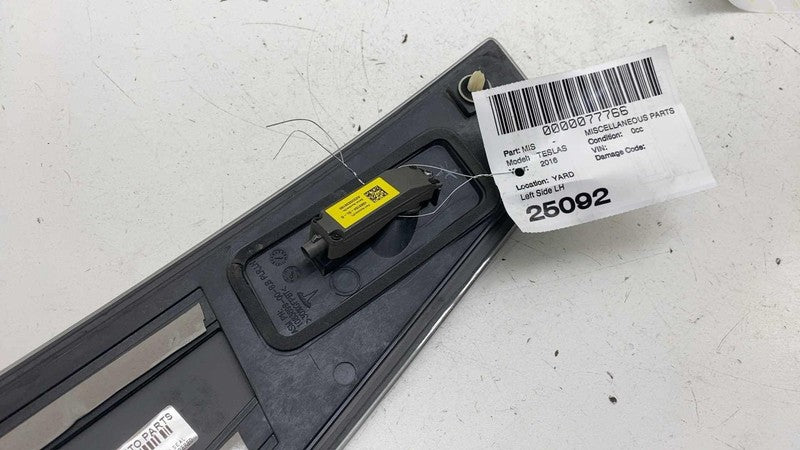 1092306-00-B ⭕ 2016-2020 Tesla Model S Left B-Pillar Applique Glass Trim Molding 1092306-00-B