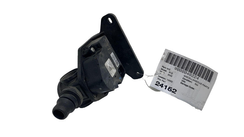 PT00017706D 2022-2024 Rivian R1T R1S HVAC A/C Heater Cooling Control 1-Way Valve & Bracket