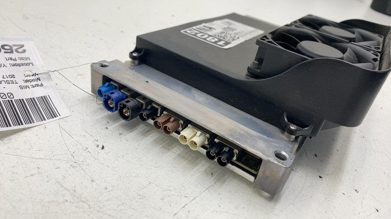 ⭕ 2016-2020 Tesla Model S Autopilot GPS Drive Assist Control Module 10