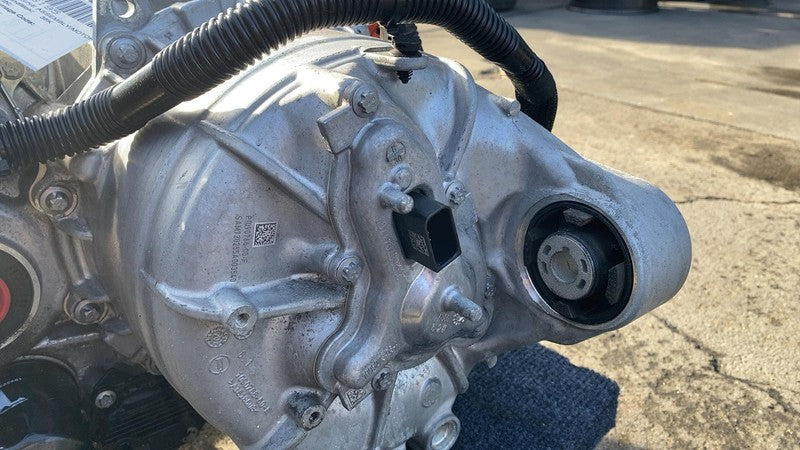 1120990 00 G 2017-2020 Tesla Model 3 M3 Rear Drive Unit Engine Electric Motor Low Current AWD