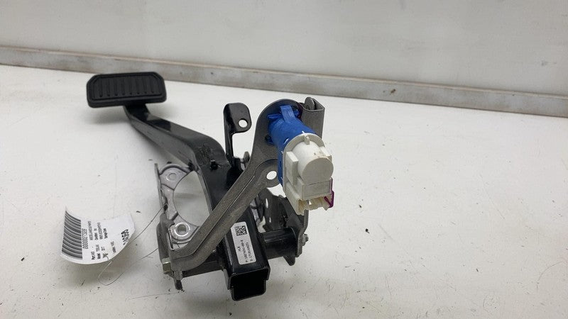 ⭕ 2016 2017 2018 2019 2020 Tesla Model X Brake Foot Pedal Assembly 102