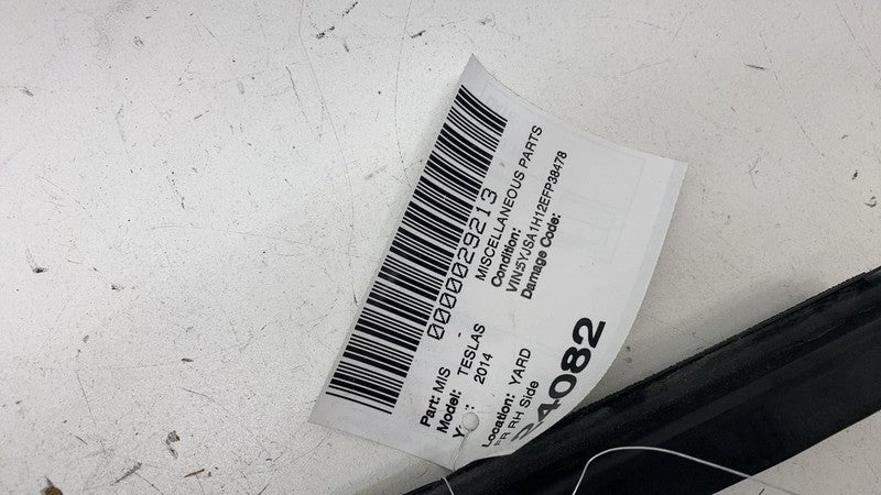 ⭕ 2012-2020 Tesla Model S Front Right Door Window Inner Belt Weatherst