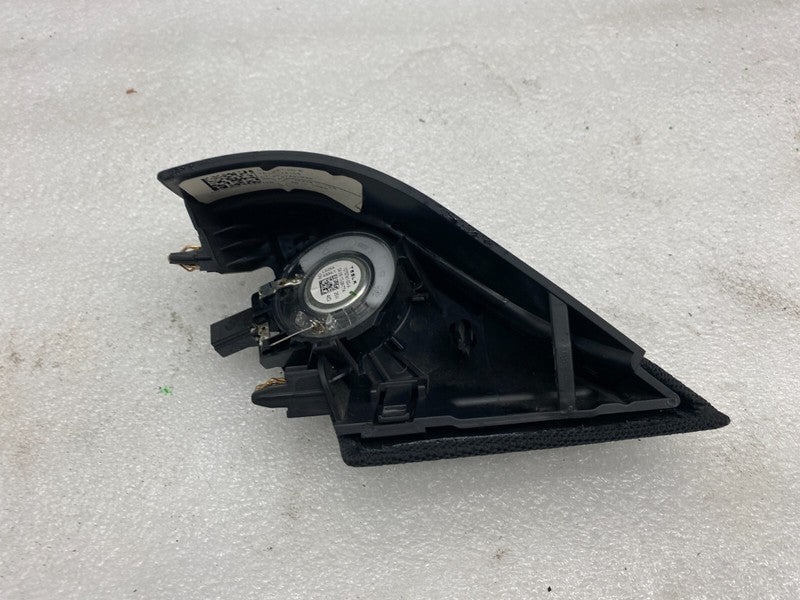 1079741 00 A ⭕17-23 Model 3 Front Driver Side Audio Tweeter & Speaker Cover Left 1079741-00-A