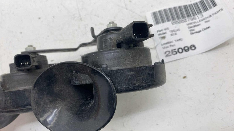 148694300A ⭕ 2017-2023 Tesla Model 3 M3 High + Low Pitch Tone Horn w/ Bracket 1486943-00-A