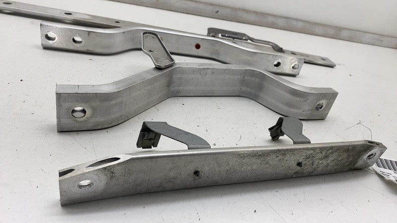 A2506190025 ⭕ 2017-2023 Mercedes-Benz C300 Front & Rear Outer Floor Pan Support A2506107001