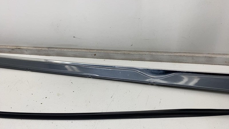 ⭕ 2012-2020 Tesla Model S Right Rocker Panel Scuff Plate Molding w/ Ru