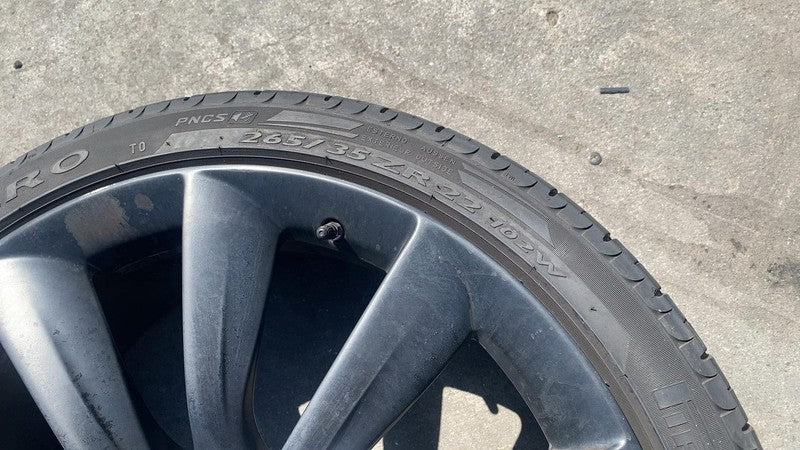 ⭕ 16-20 Model X Turbine Wheel Rim 22x9.0J +35MM w/ Tire 265/35ZR22 102