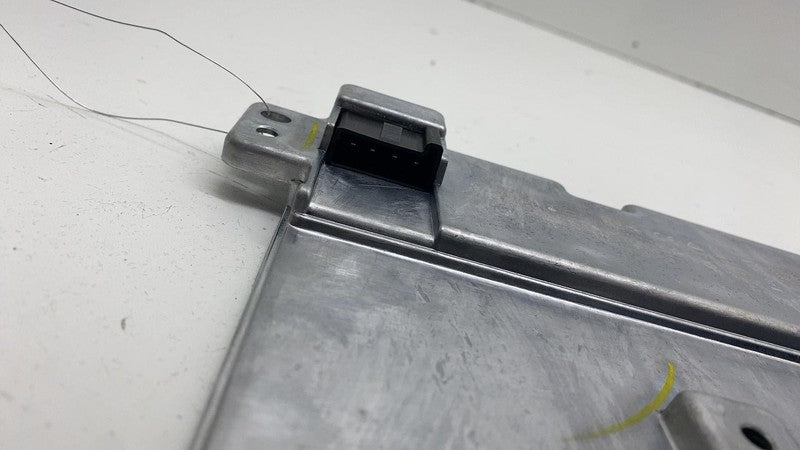 ⭕ 17-23 Model 3 Y Console Inductive Wireless Phone Charger Module 1755