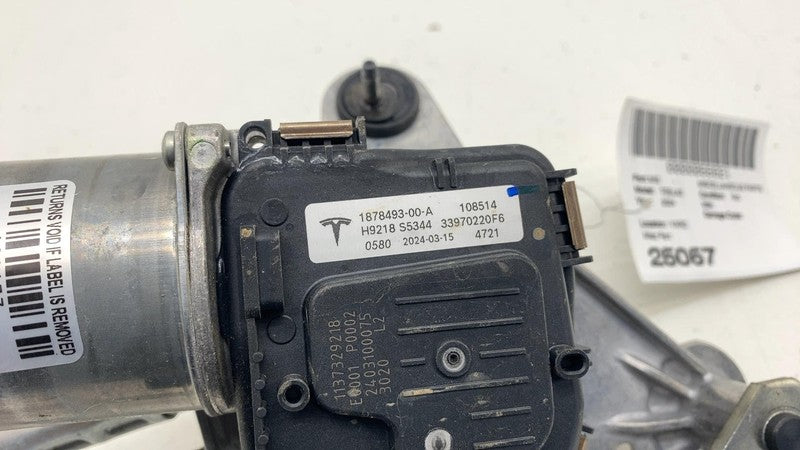 ⭕ 24-25 Tesla Model 3 Front Windshield Wiper Motor Linkage Module 1878