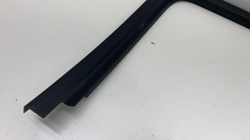 PT00001264-H ⭕ 22-24 Rivian R1T Rear Passenger Side Door Window Frame Trim Right PT00001264-H