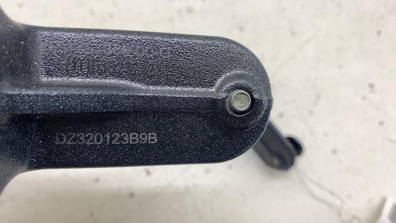 ⭕ 2024-2025 Tesla Model 3 M3 PAIR of Left Mounting Support Bracket 175