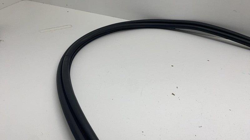 ⭕24-25 Model 3 Rear Trunk Liftgate Decklid Weatherstrip Rubber Seal 17