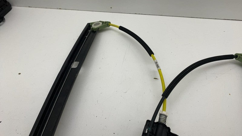 PT00009558-H ⭕ 22-24 Rivian R1T R1S Front Door Window Regulator & Motor Right RH PT00009558-H