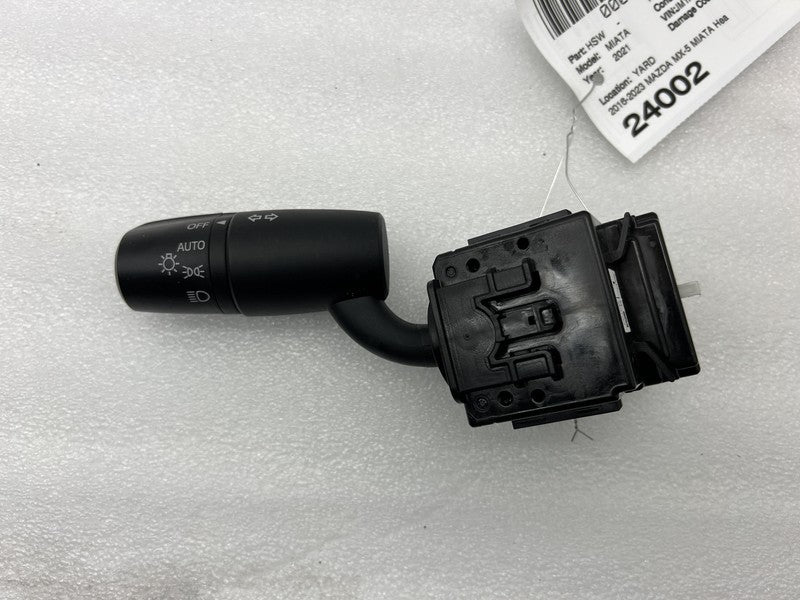 C57VTB112 2016-2023 Mazda MX-5 Miata Headlamp Headlight Switch & Blinker Flasher Indicator