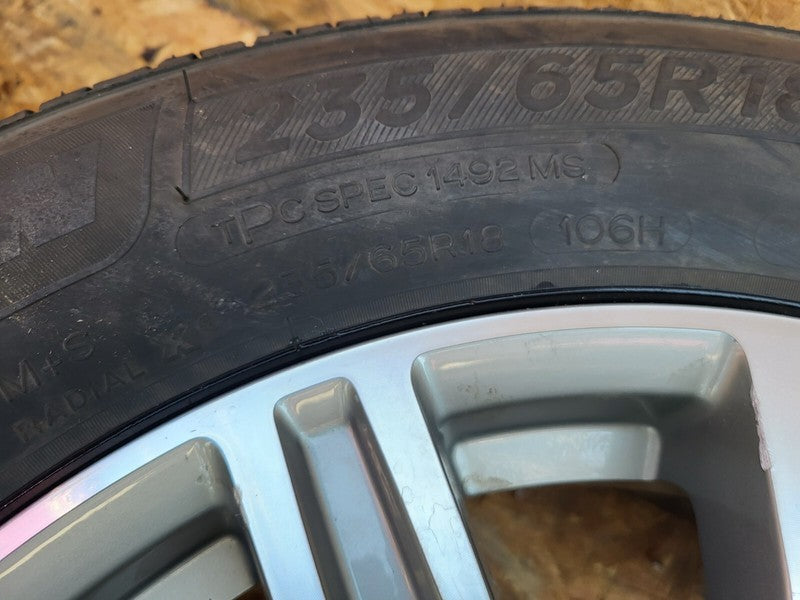 2310 1924 2017-2019 Cadillac XT5 Wheel Rim 18" inch 18x8J with Michelin Tire 235/65R18 x2