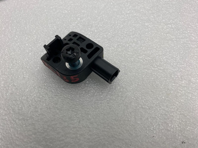 100527400B ⭕12-20 Model S Front Left or Right Acceleration Crash Impact Sensor 1005274-00-B