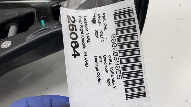 32329003 21-23 Polestar 2 Rear Right Spindle Knuckle w/ Hub + Links & Spring AWD 32246373