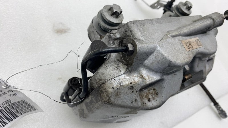 2017-2023 BMW 530e G30 Front Passenger Side Caliper w/ Brake Hose Line