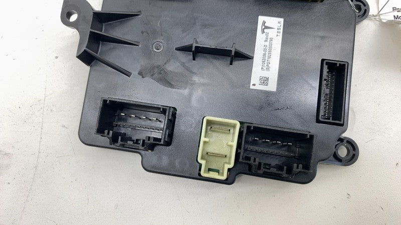 ⭕2016-2020 Tesla Model X Rear Falcon Controller Door Control Module 10