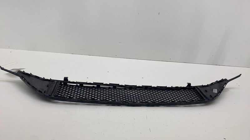 A2428850122 ⭕ 14-17 Mercedes B-Class Front Lower Center Bumper Air Vent Grille A2428850122