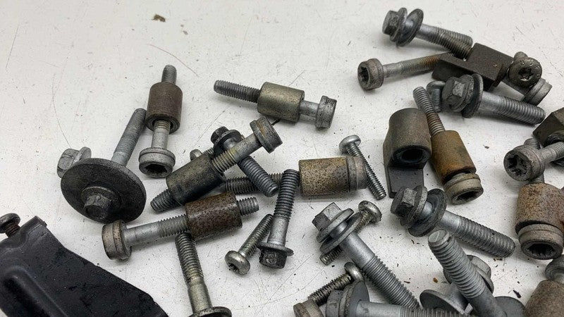 ⭕ 2014-2017 Land Rover Range Rover Sport Engine Motor Bolts Only